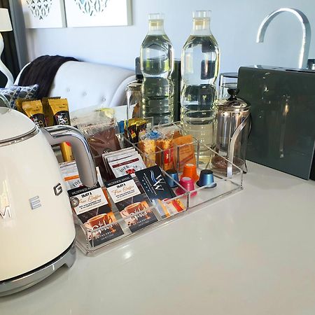 Wilderness Waters Boutique Suites - Adults Only Экстерьер фото