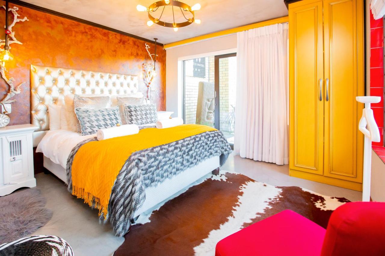 Wilderness Waters Boutique Suites - Adults Only Экстерьер фото