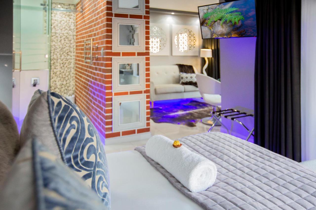 Wilderness Waters Boutique Suites - Adults Only Экстерьер фото