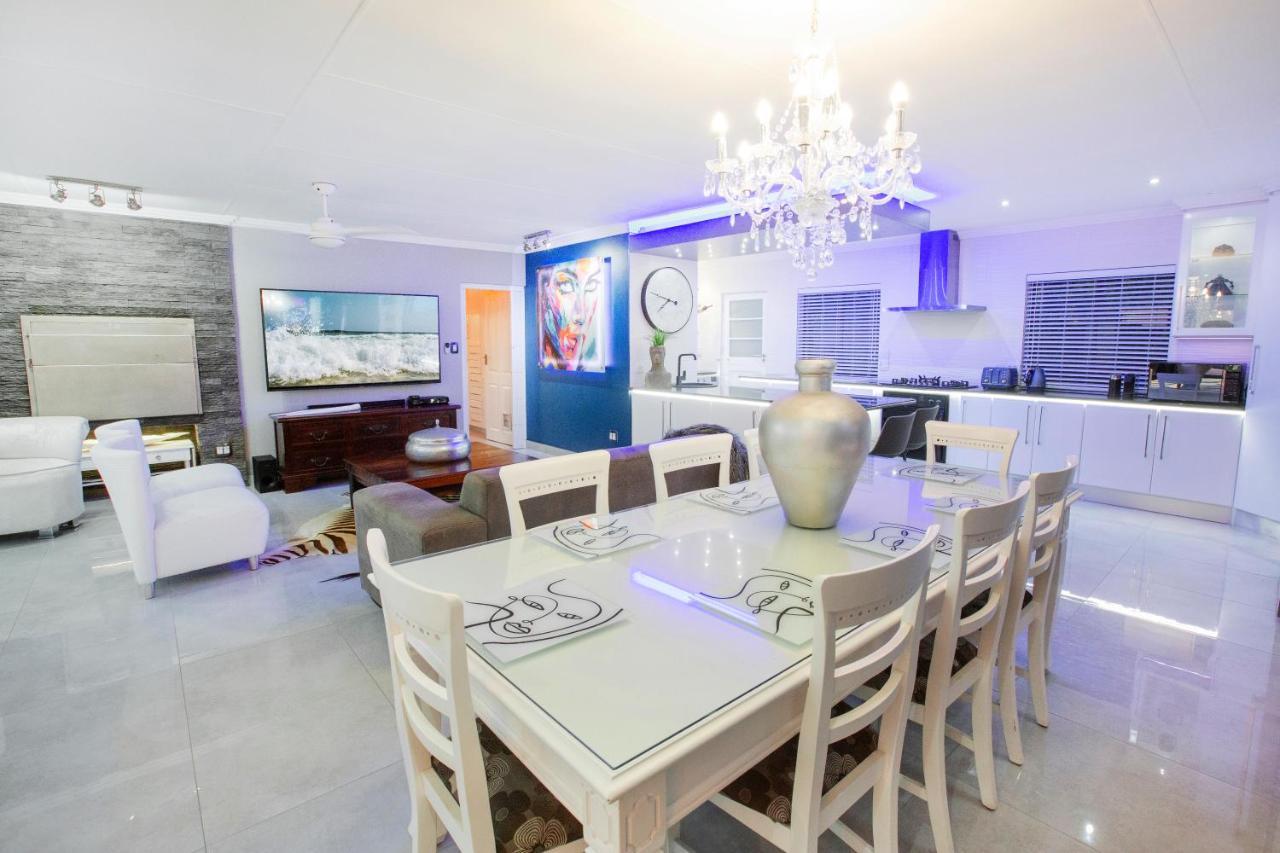 Wilderness Waters Boutique Suites - Adults Only Экстерьер фото